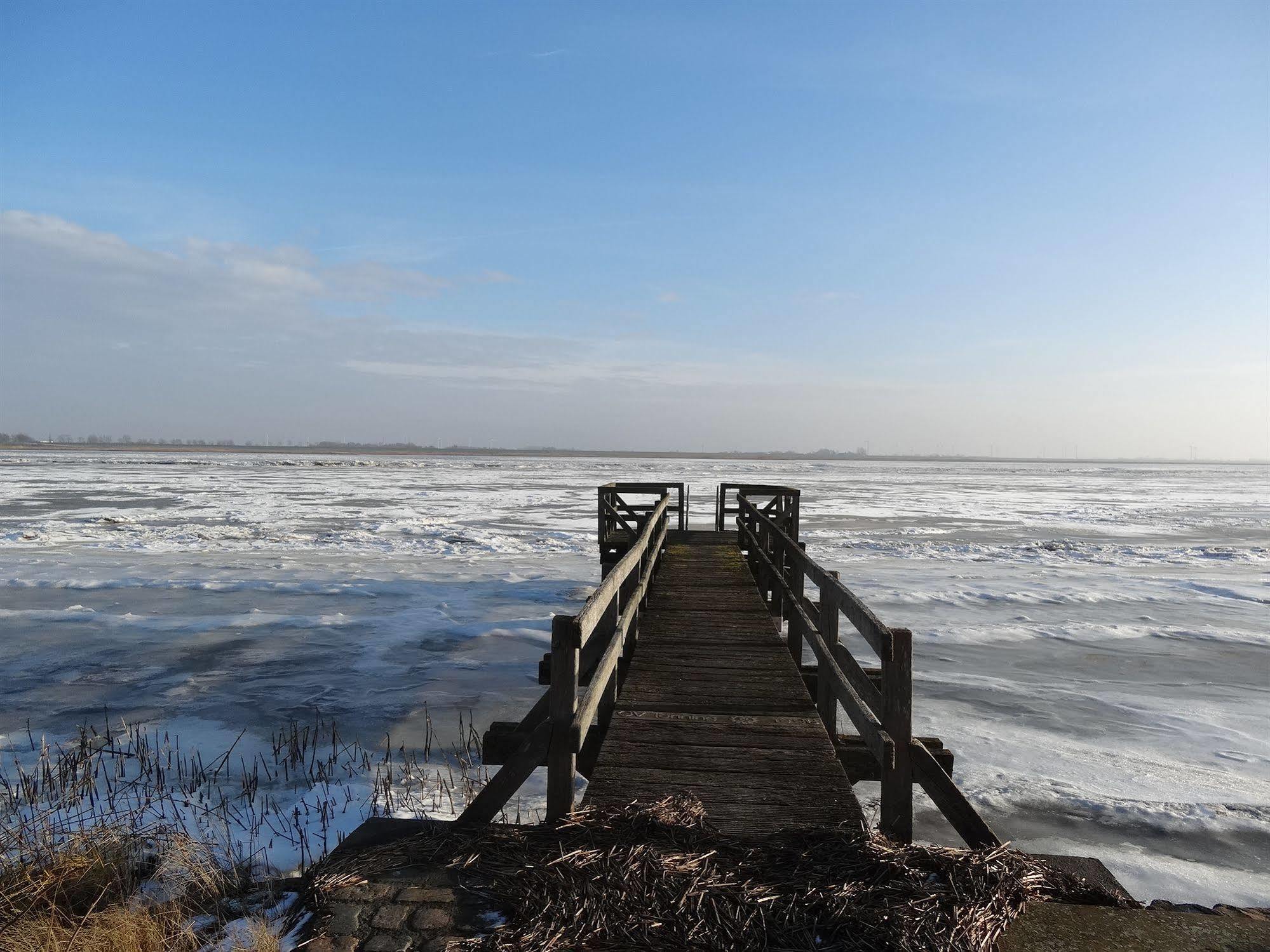 Be Bio Hotel Be Natural - Direkt Am Wasser Toenning Exterior photo