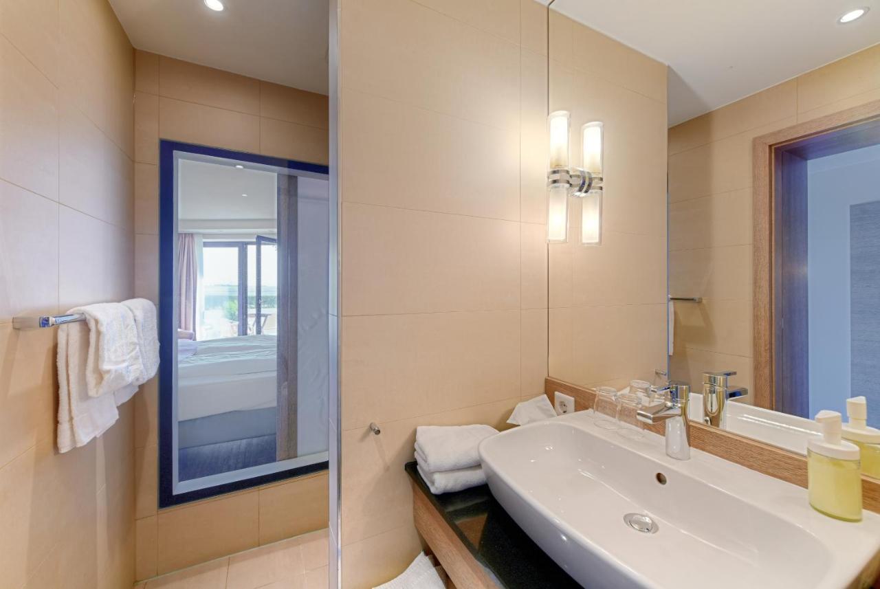 Be Bio Hotel Be Natural - Direkt Am Wasser Toenning Exterior photo